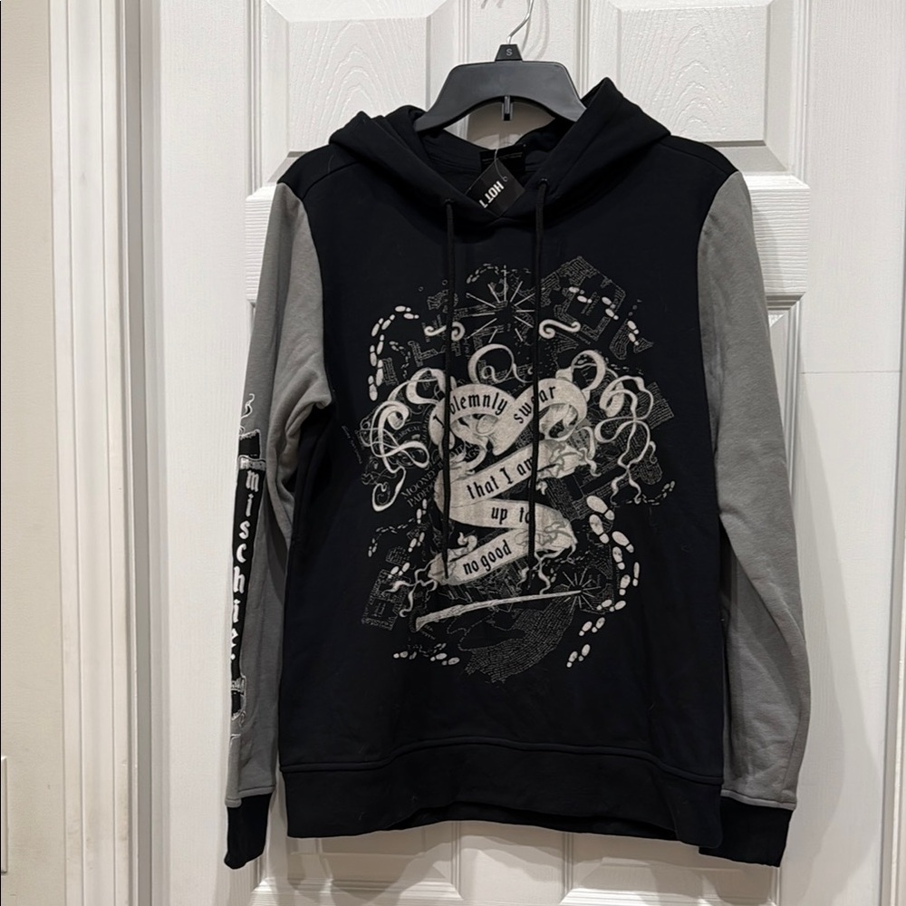 Harry Potter Black and Gray Graphic Pull Over Hoodie